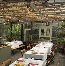 Afbeelding in Gallery-weergave laden, Workshop (cocktail) kaarsen maken | 8 december 2024 14:00 | Espresso Martini-kaars/ Pornstar Martini-kaars