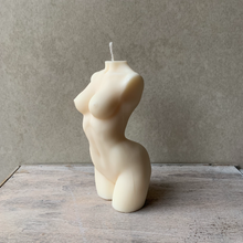 Afbeelding in Gallery-weergave laden, Torso kaars vrouw L | Ivory