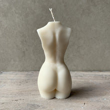 Afbeelding in Gallery-weergave laden, Torso kaars vrouw S | Ivory