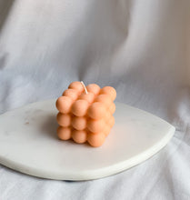 Afbeelding in Gallery-weergave laden, Bubble Trouble Candle - Pastel