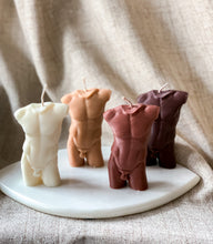 Afbeelding in Gallery-weergave laden, Torso kaars man S