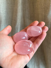Afbeelding in Gallery-weergave laden, Edelsteen Rozenkwarts - Liefde