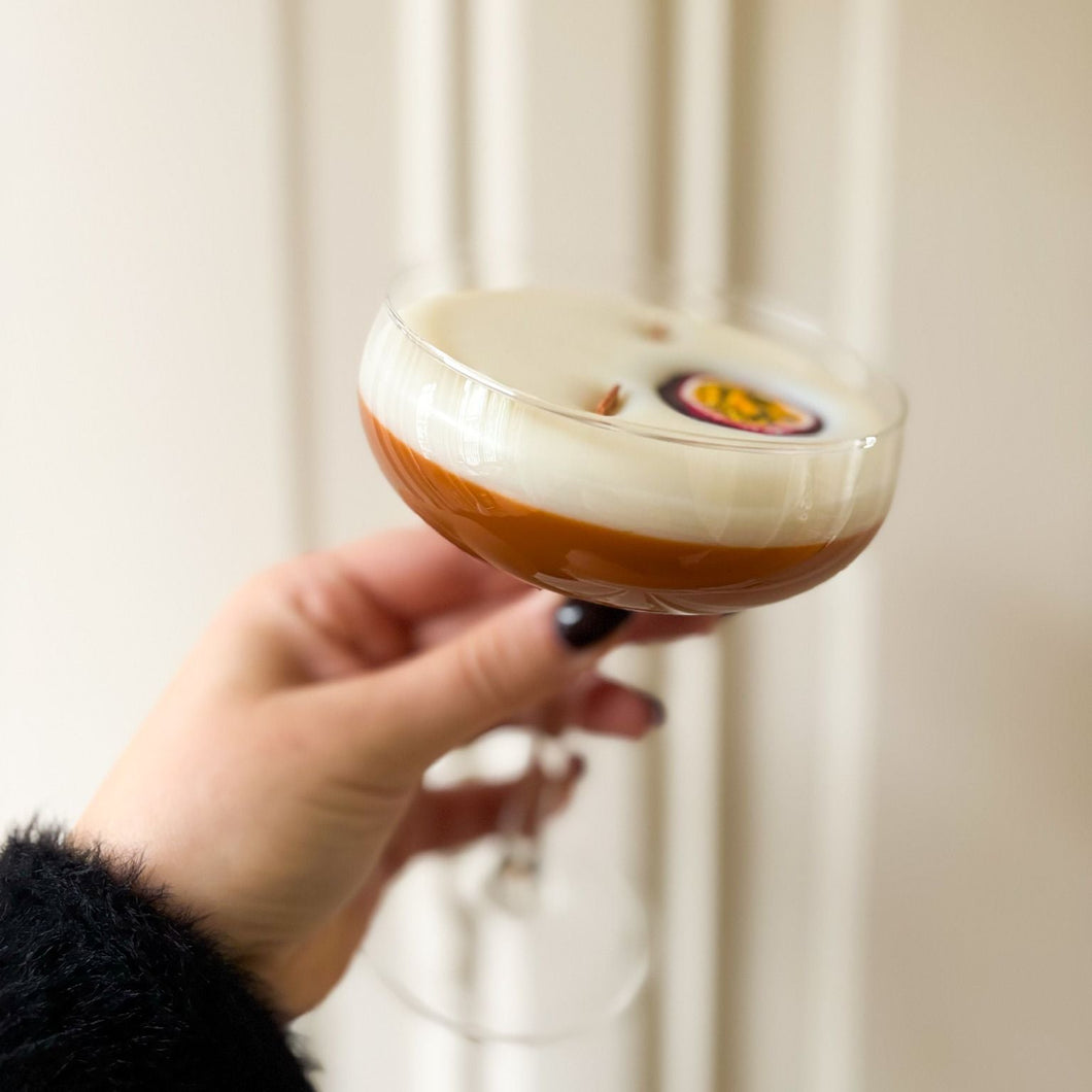 DIY-pakket Pornstar Martini/ Espresso Martini kaars - Online workshop cocktail kaars maken