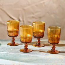 Afbeelding in Gallery-weergave laden, Fali Wine Glass Set - Amber
