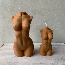 Afbeelding in Gallery-weergave laden, Torso kaars vrouw L | Toffee
