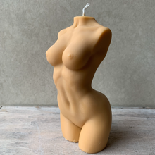 Afbeelding in Gallery-weergave laden, Torso kaars vrouw L | Vanilla
