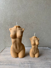 Afbeelding in Gallery-weergave laden, Torso kaars vrouw | Set van 2
