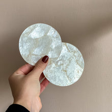 Load image into Gallery viewer, Coaster Capiz shell
